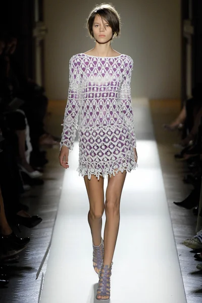 Look 7